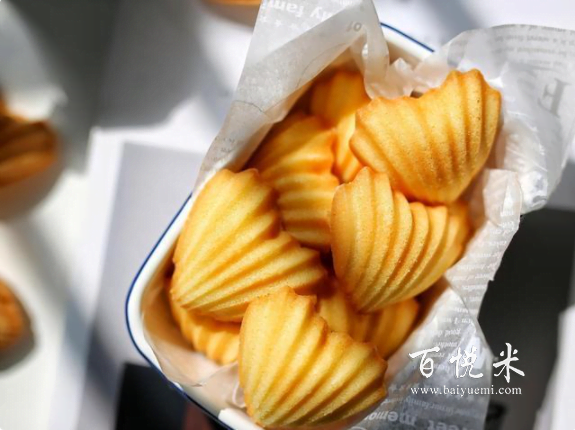 瑪?shù)铝盏案?，香甜濃郁，流轉(zhuǎn)唇齒間，感受浪漫之都的滋味